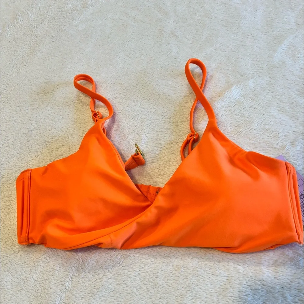 NWT Wild Fable Swim‎ Top